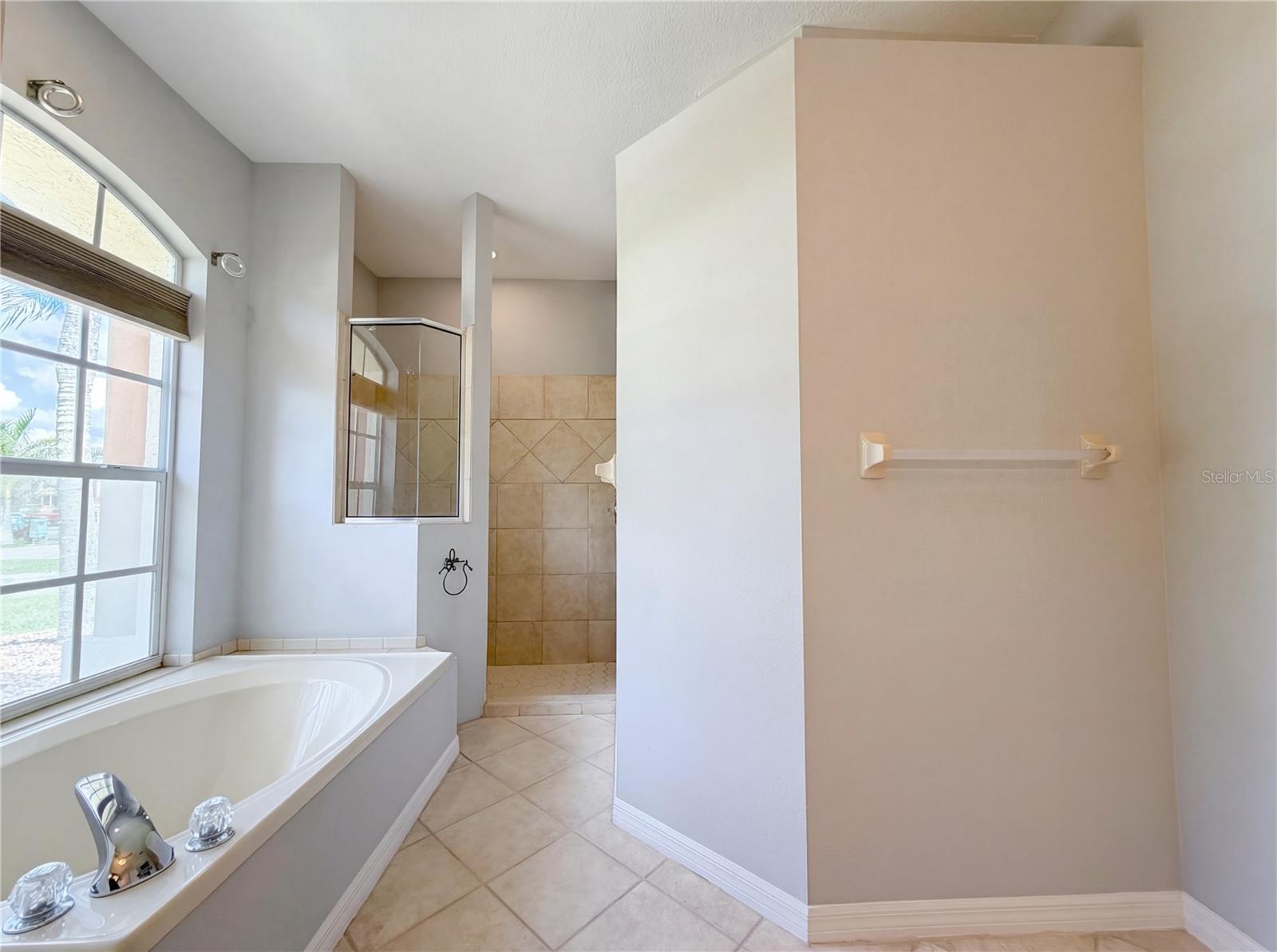 12567 SW PEMBROKE CIR N, LAKE SUZY, FL, 34269