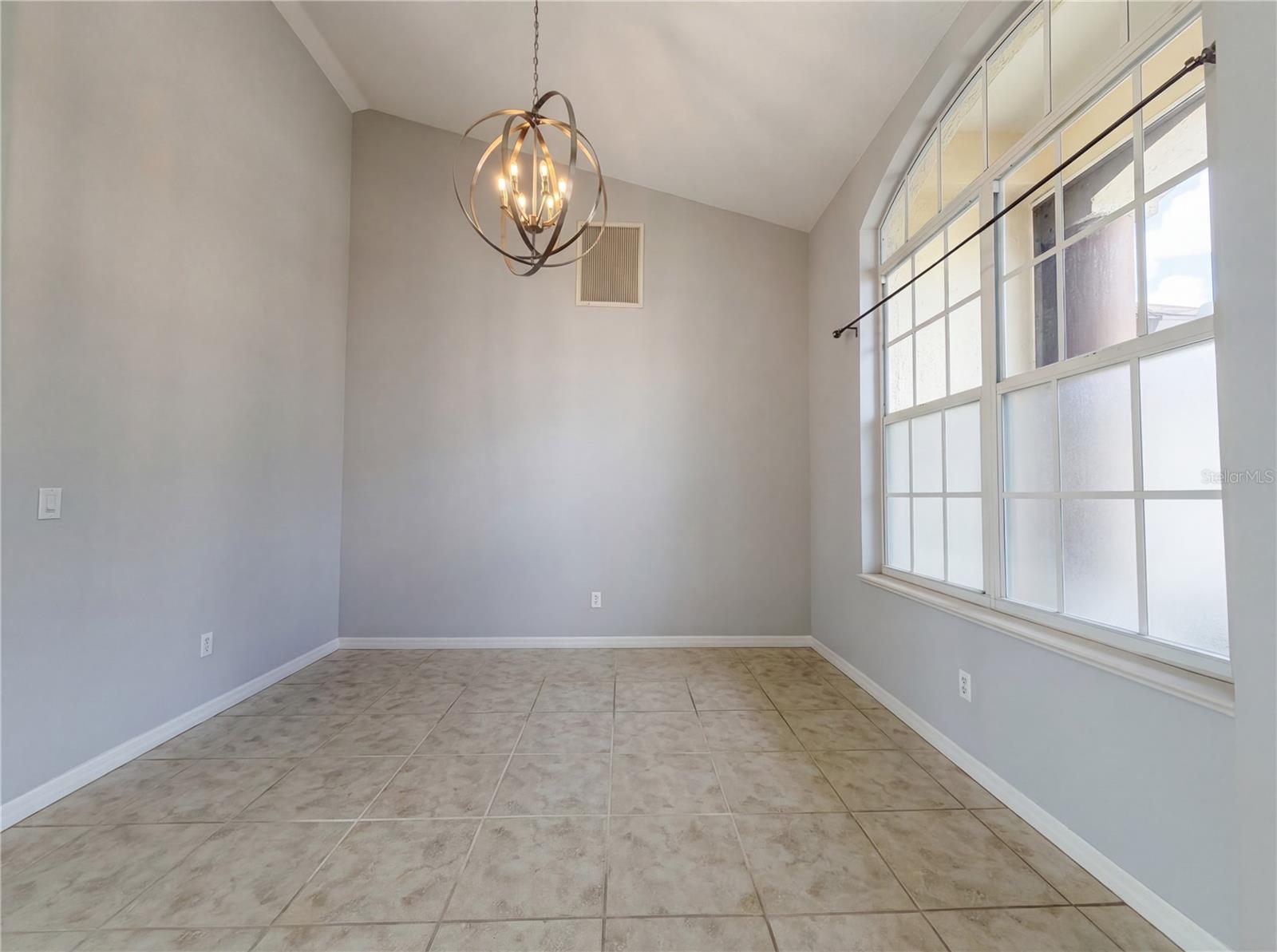 12567 SW PEMBROKE CIR N, LAKE SUZY, FL, 34269