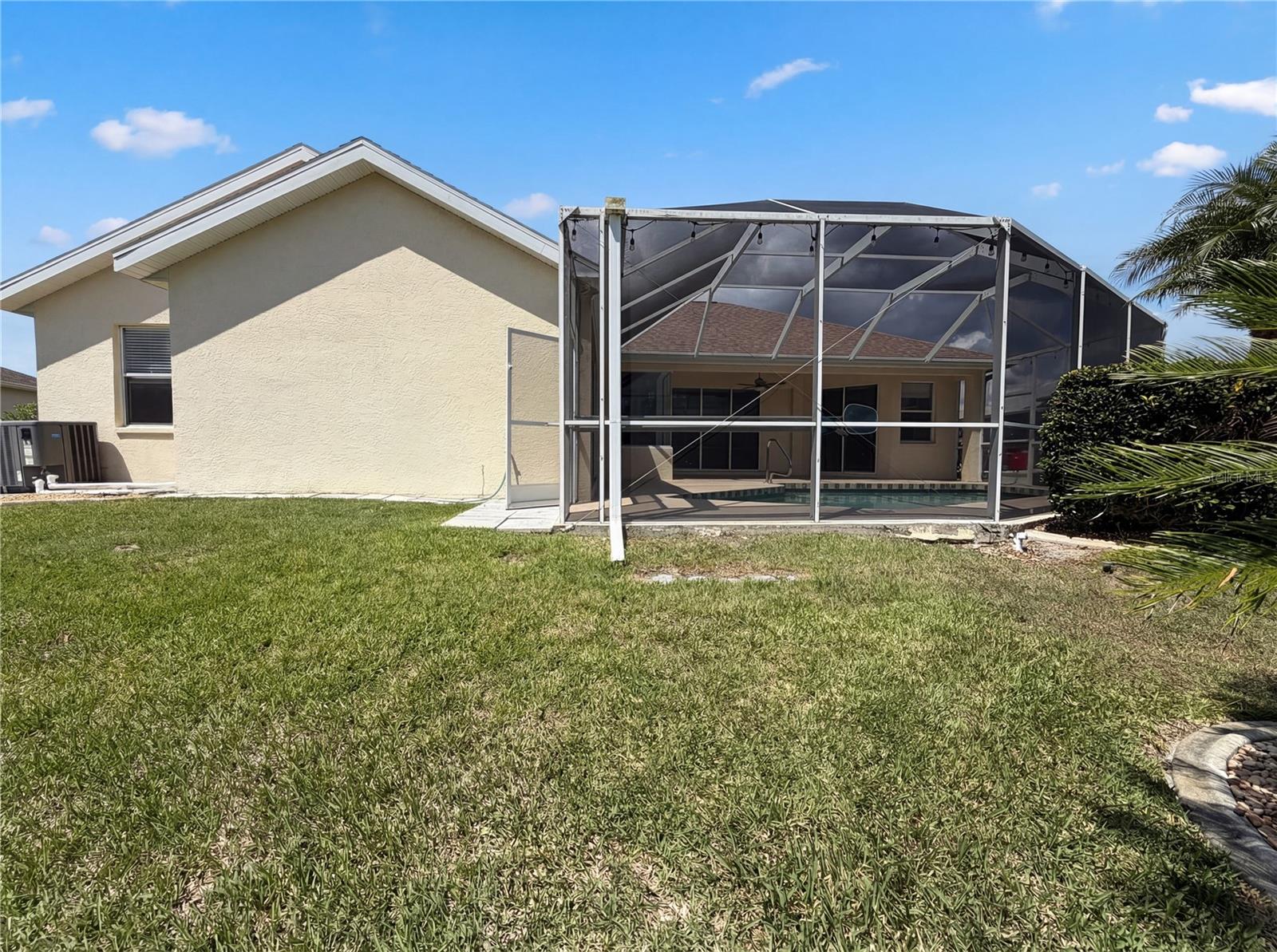 12567 SW PEMBROKE CIR N, LAKE SUZY, FL, 34269