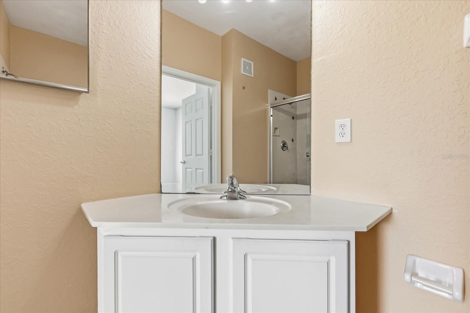 6240 CONTESSA DR #102, ORLANDO, FL, 32829