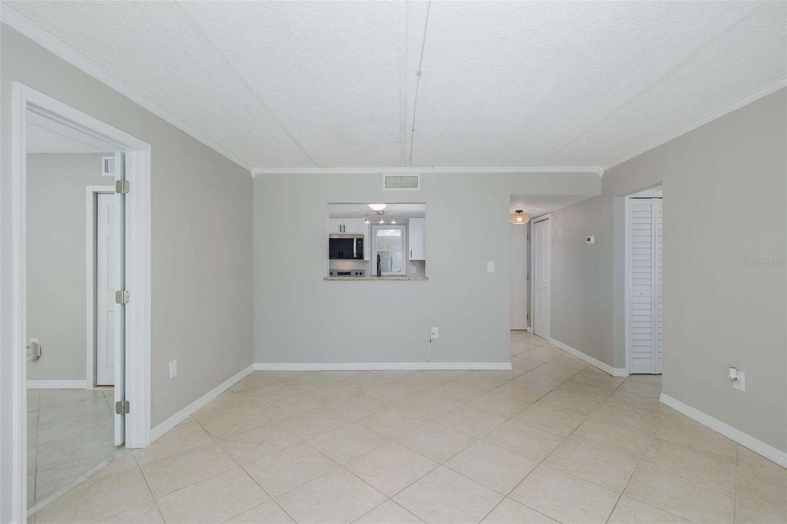 464 N PAULA DR #106, DUNEDIN, FL, 34698