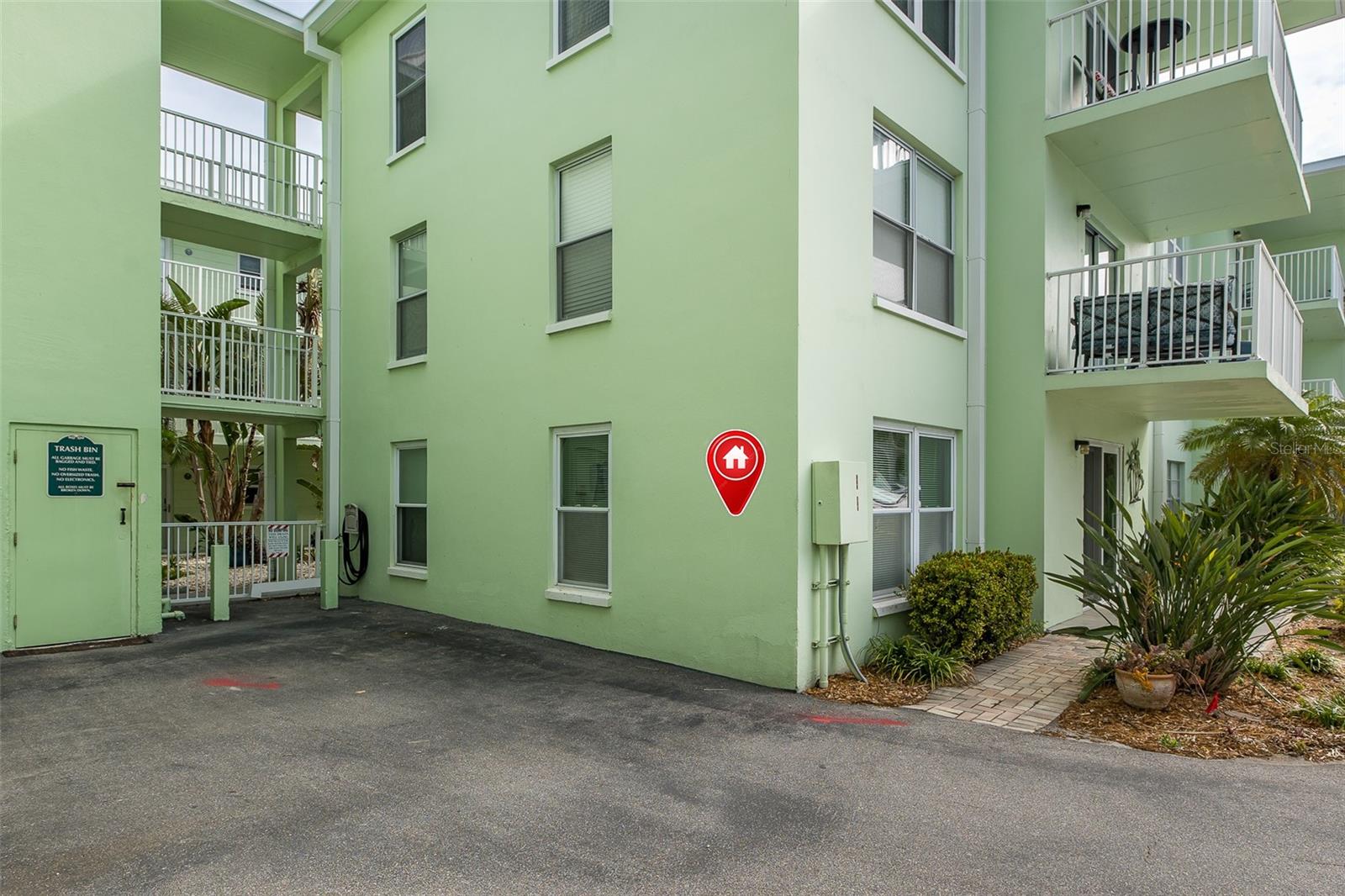 464 N PAULA DR #106, DUNEDIN, FL, 34698