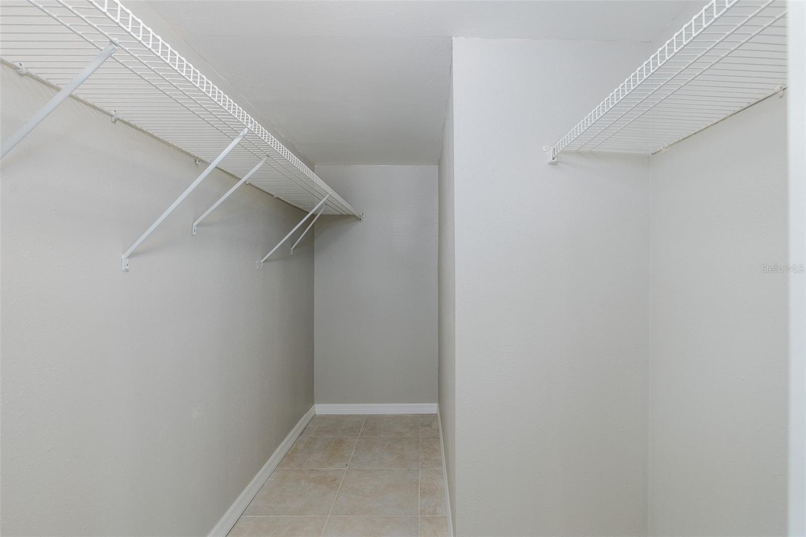 464 N PAULA DR #106, DUNEDIN, FL, 34698