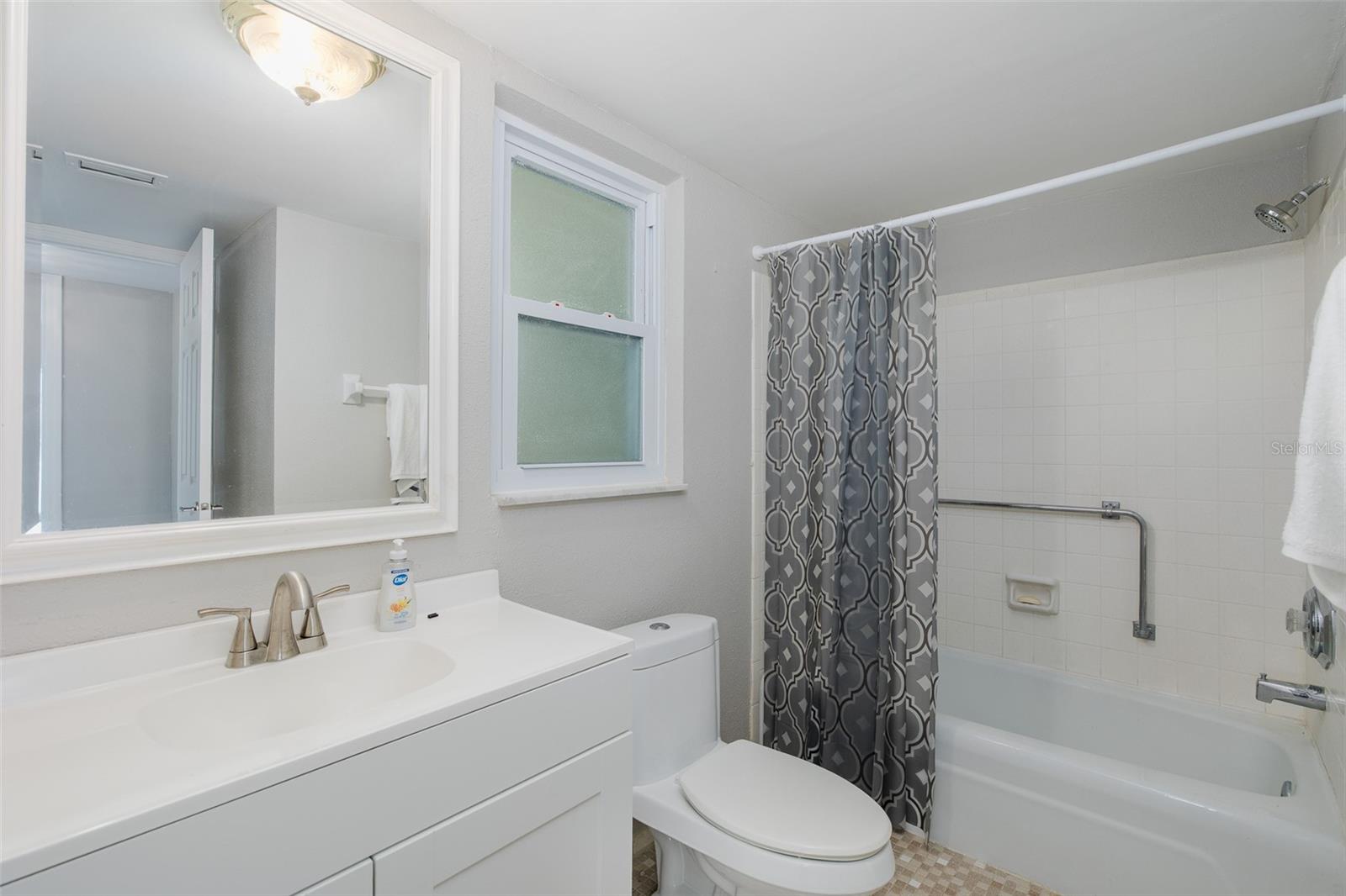 464 N PAULA DR #106, DUNEDIN, FL, 34698