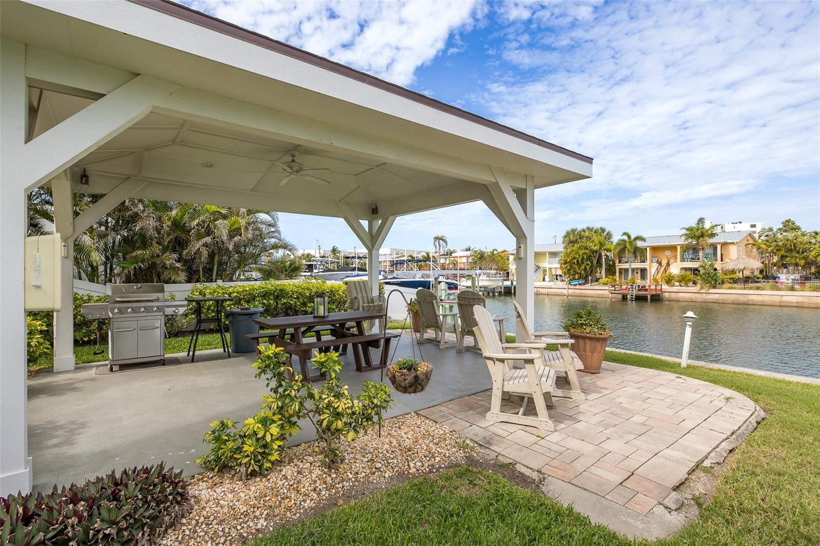 464 N PAULA DR #106, DUNEDIN, FL, 34698