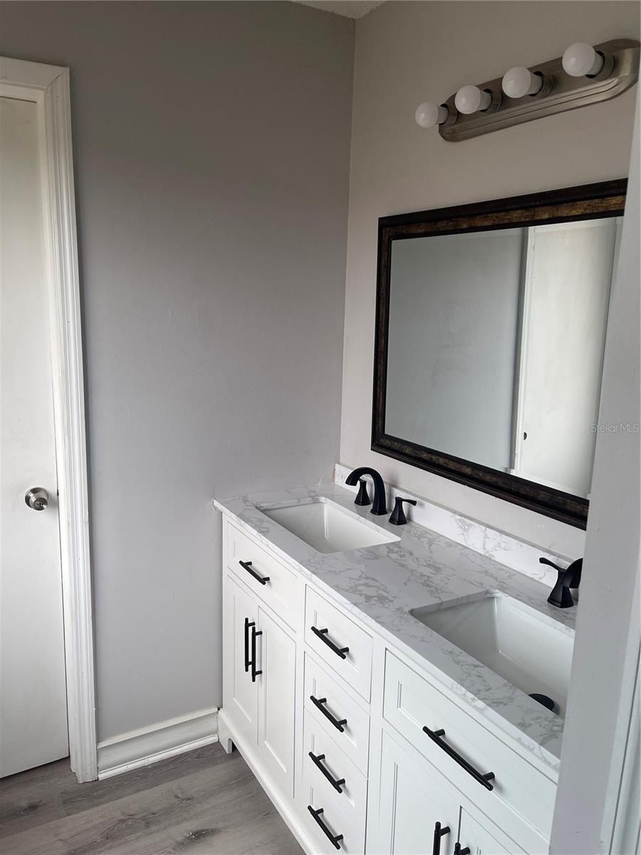 425 BLUE JACKET LN, ORLANDO, FL, 32825