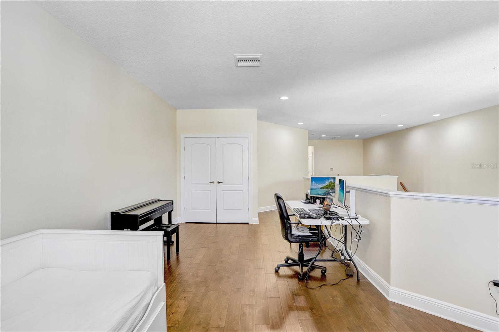 4984 ANNISTON CIR, TAMPA, FL, 33647