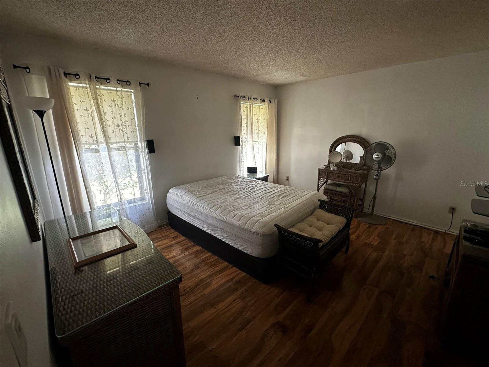 2132 FAIRMONT CIR, ORLANDO, FL, 32837