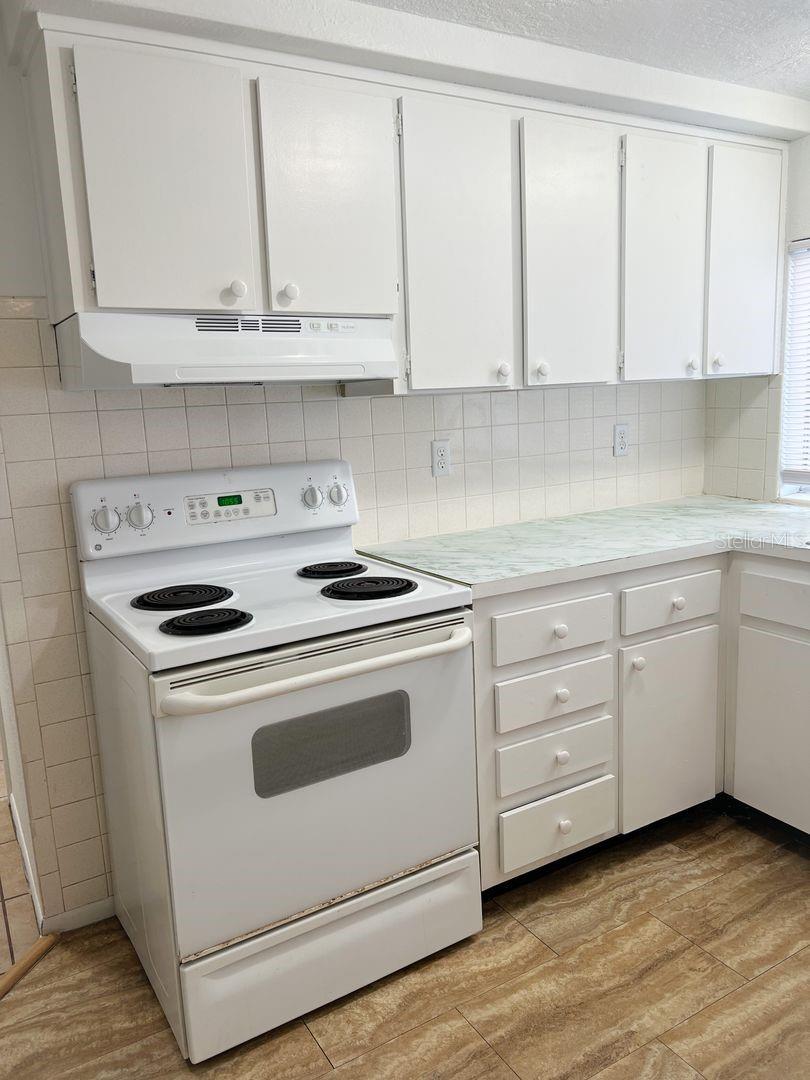 5829 ELM ST, NEW PORT RICHEY, FL, 34652