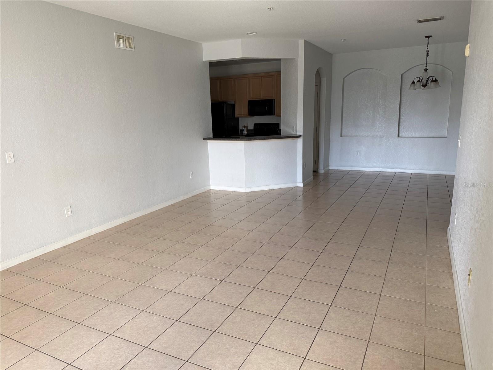 3311 WHITESTONE CIR #201, KISSIMMEE, FL, 34741