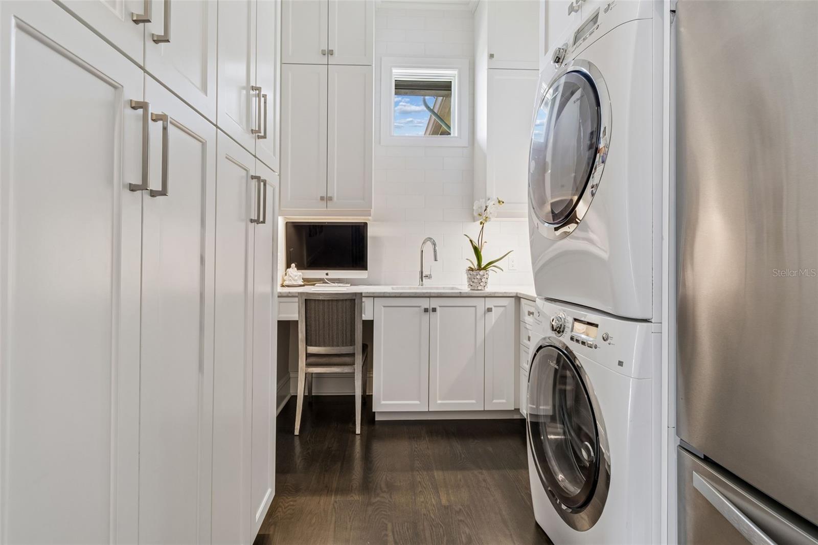 FIRST FLOOR LAUNDRY/MUDD ROOM