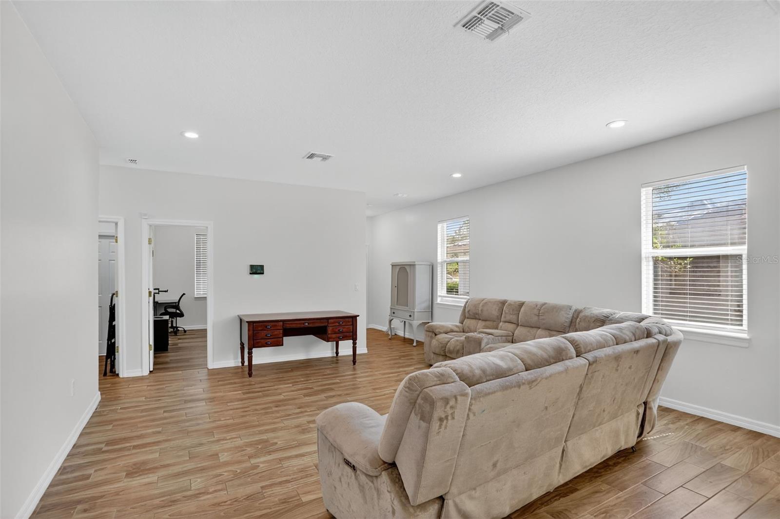 246 PINEVIEW DR, OVIEDO, FL, 32765