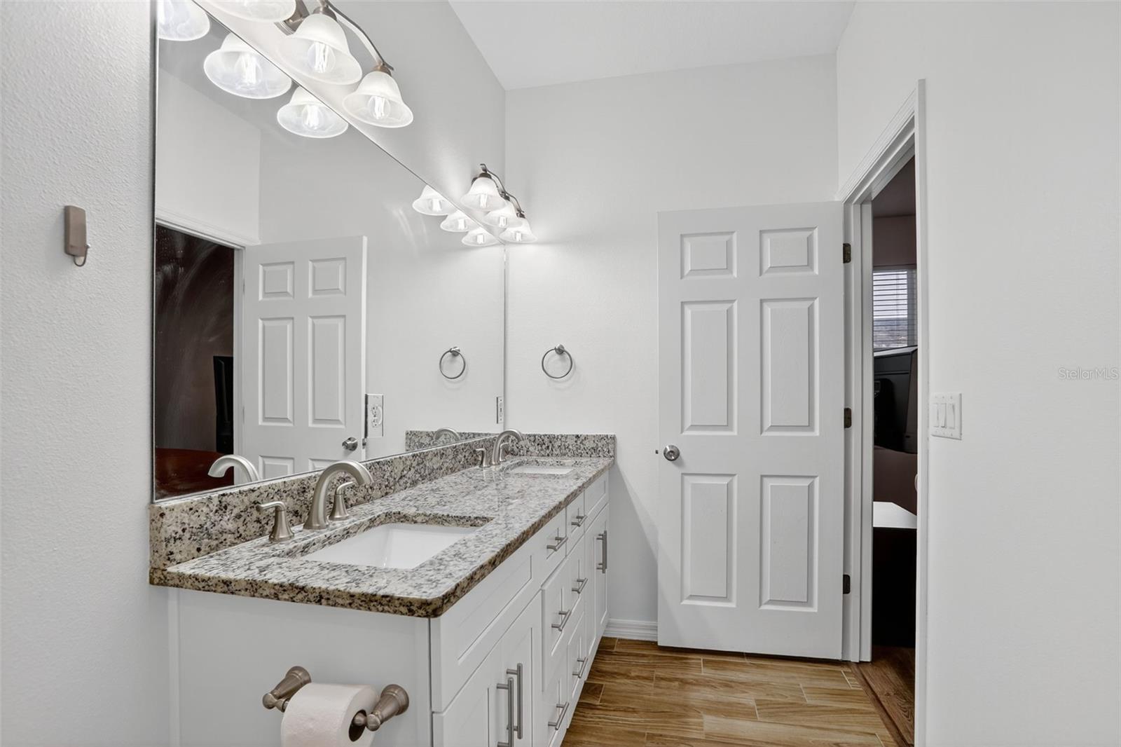 246 PINEVIEW DR, OVIEDO, FL, 32765