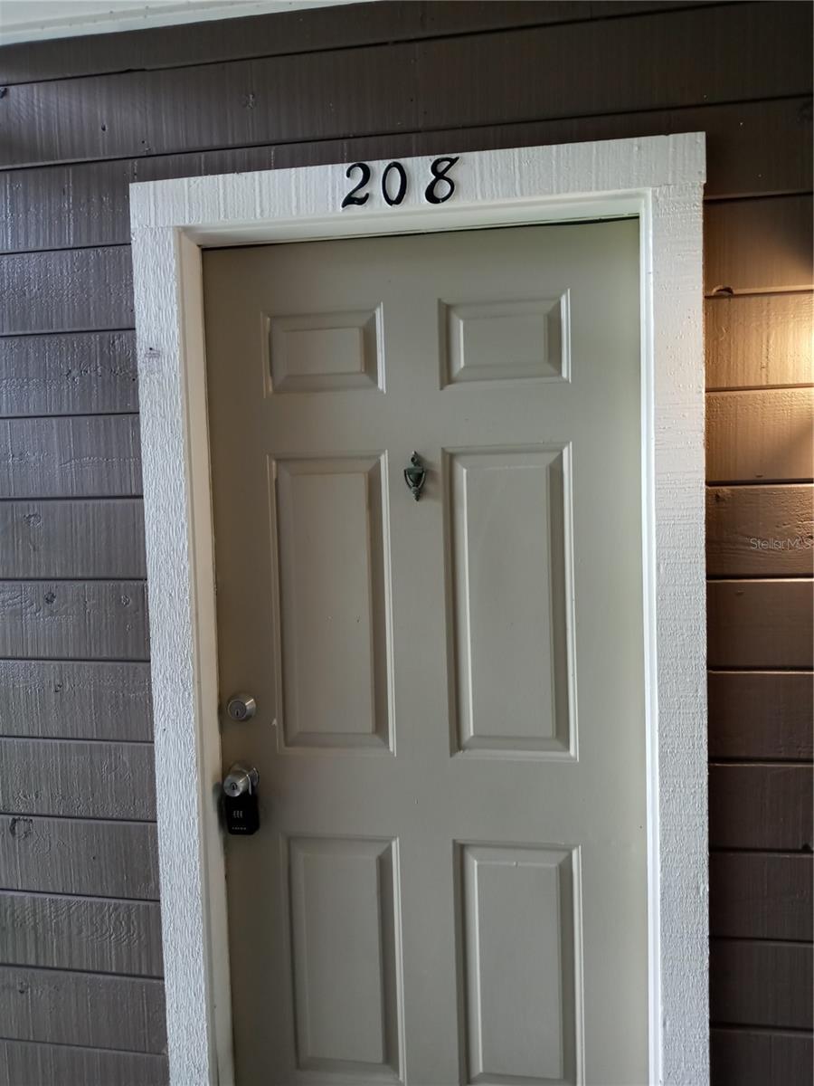 216 AFTON SQ #208, ALTAMONTE SPRINGS, FL, 32714