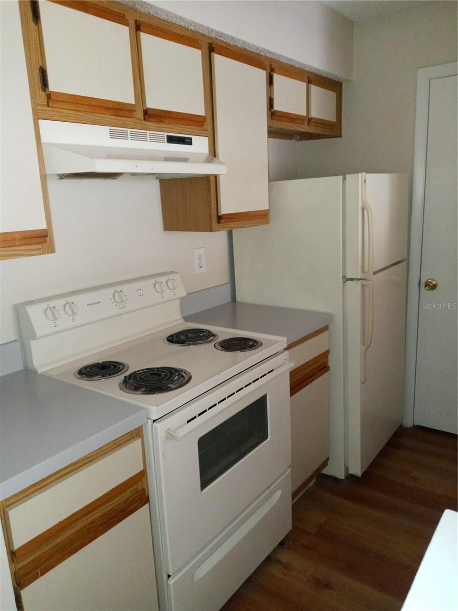 216 AFTON SQ #208, ALTAMONTE SPRINGS, FL, 32714