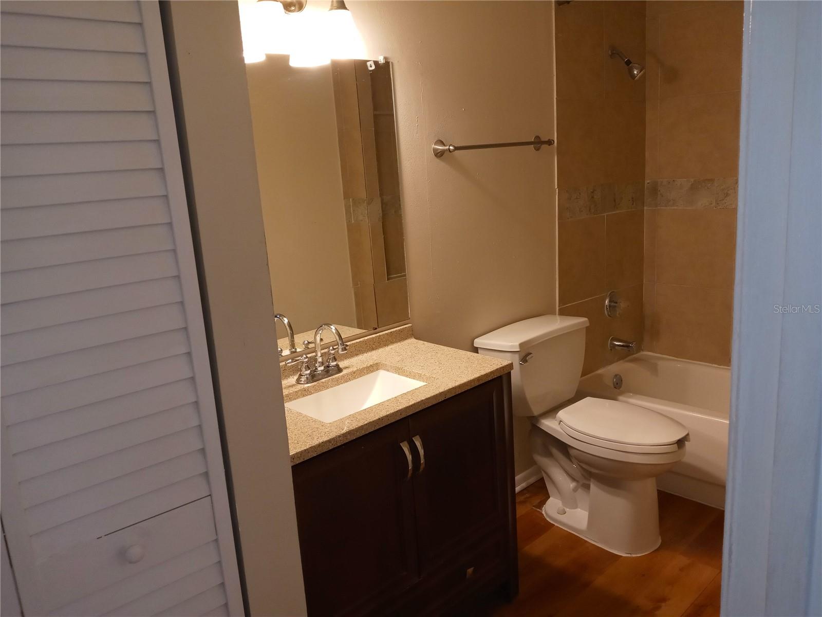 216 AFTON SQ #208, ALTAMONTE SPRINGS, FL, 32714
