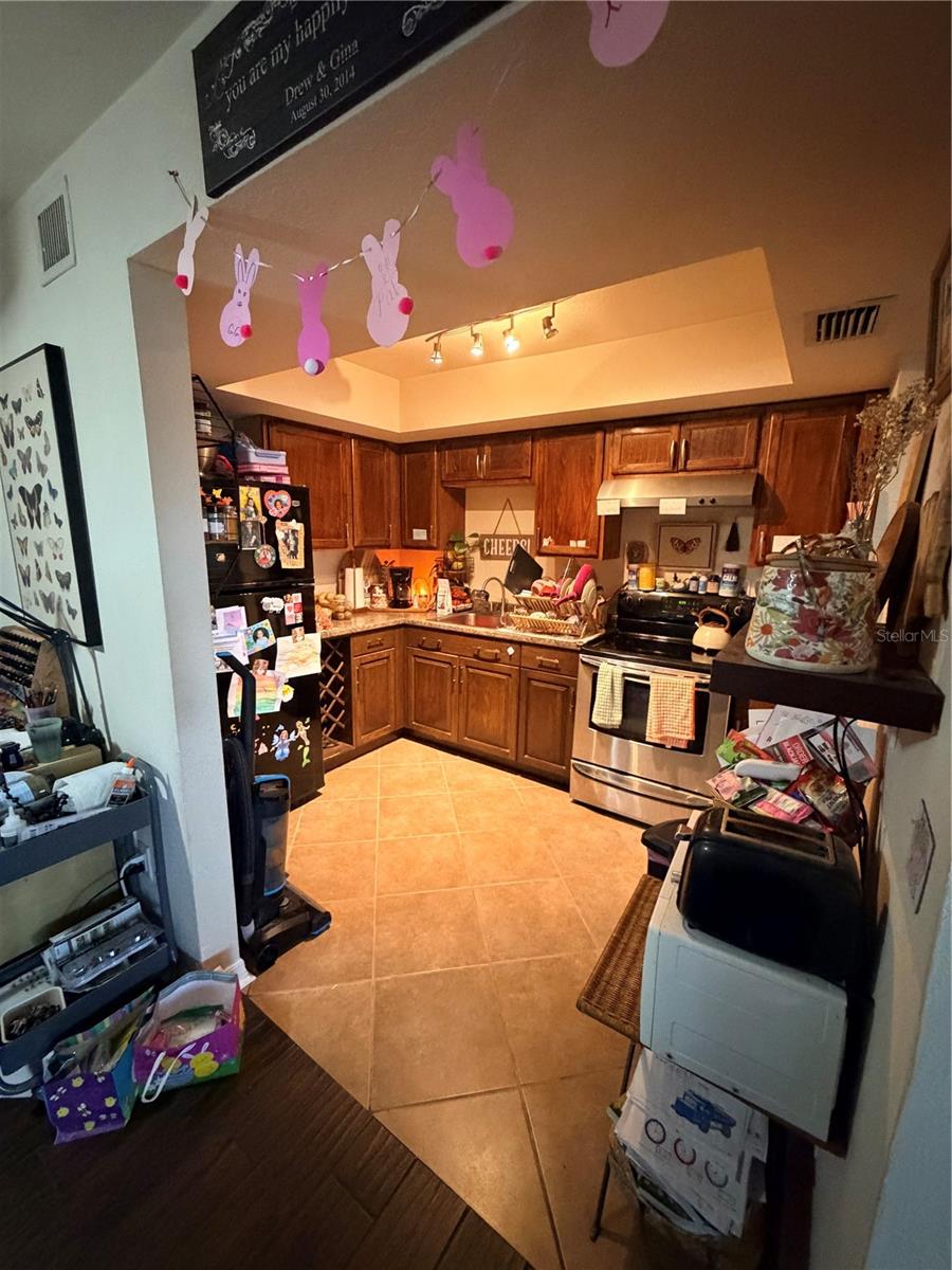 720 N VILLAGE DR N #103, ST PETERSBURG, FL, 33716