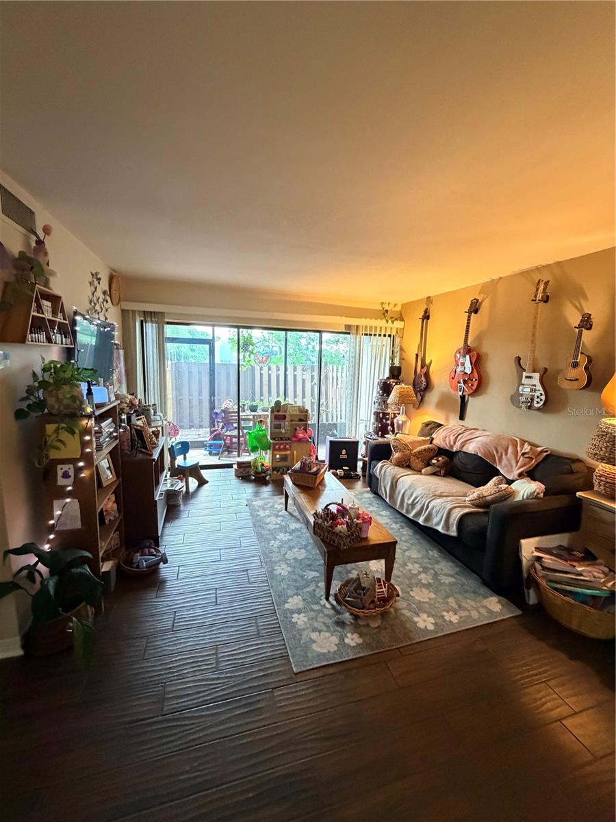 720 N VILLAGE DR N #103, ST PETERSBURG, FL, 33716