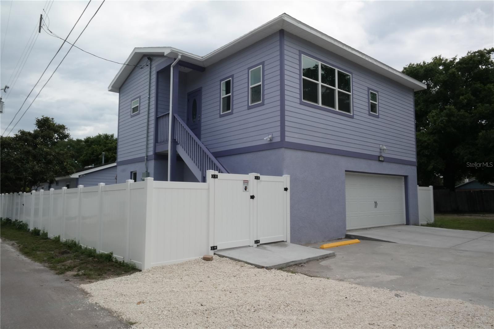 1025 7TH ST #1/2, ST PETERSBURG, FL, 33701