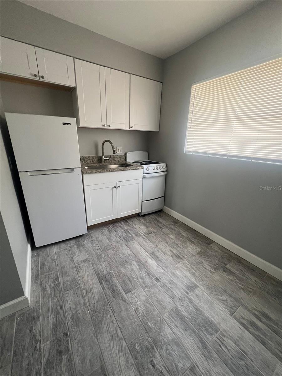 865 5TH AVE N #17, ST PETERSBURG, FL, 33701