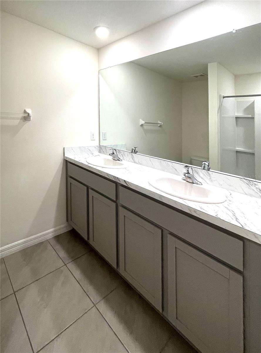 590 SUNLIT CORAL ST, RUSKIN, FL, 33570