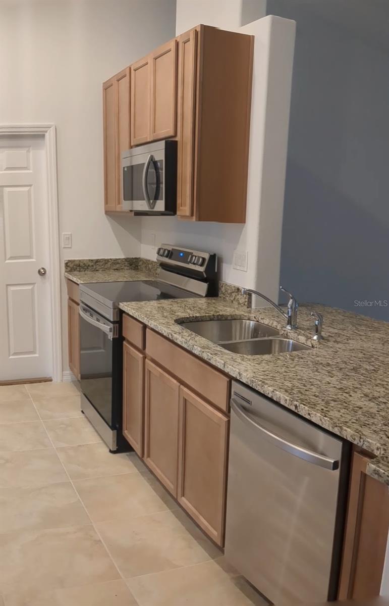 85 FOSTER LN, PALM COAST, FL, 32137