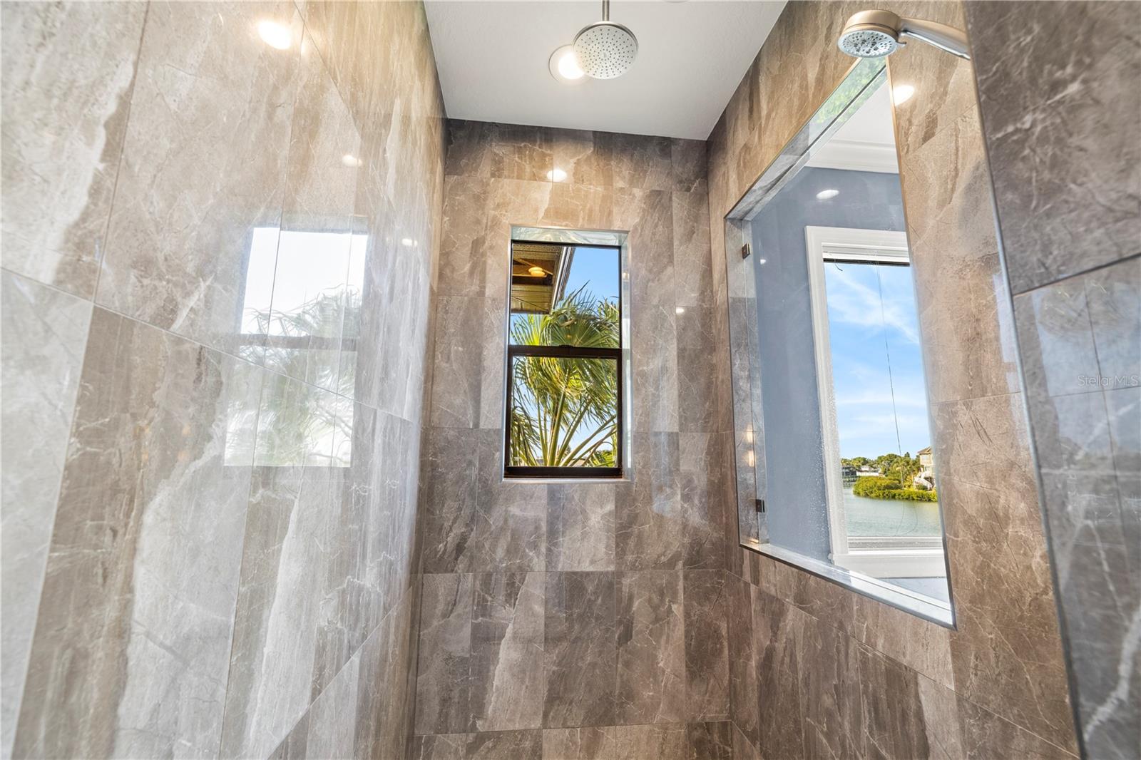 Primary Suite Bathroom