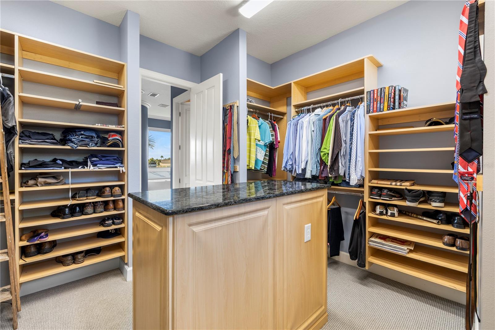 Primary Suite Closet