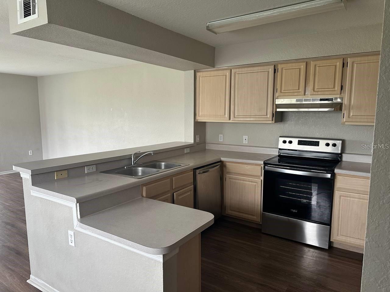 13929 FAIRWAY ISLAND DR #821, ORLANDO, FL, 32837