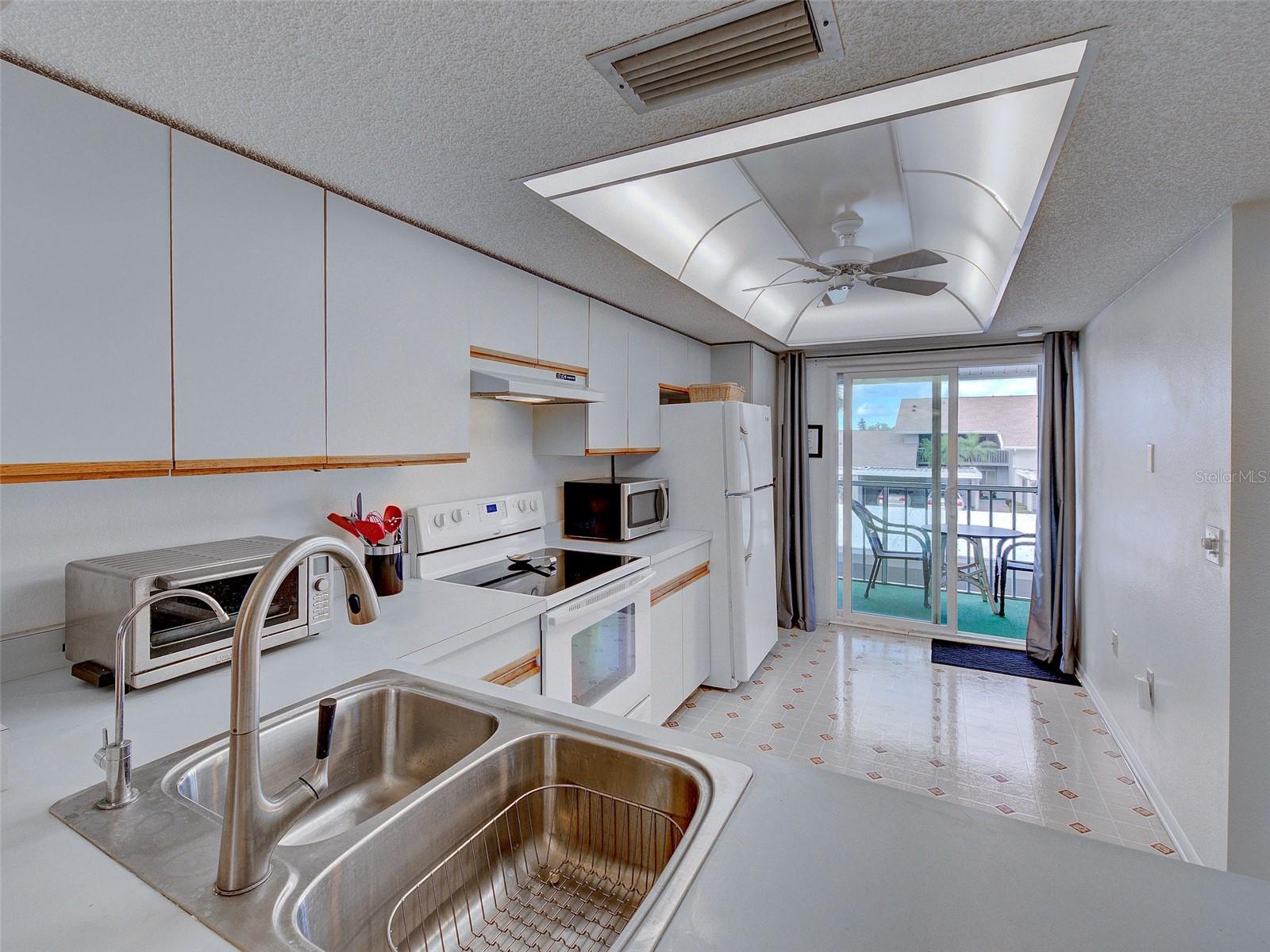 1405 PINE LAKE DR #5, VENICE, FL, 34285
