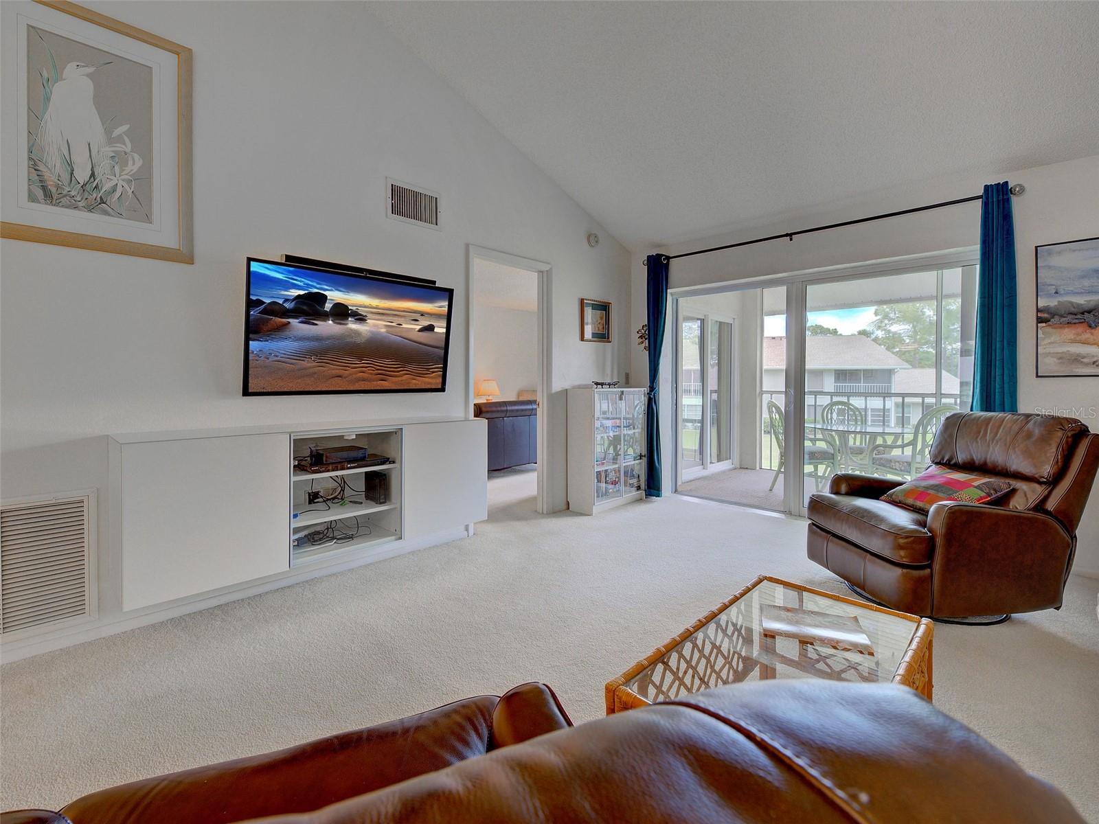 1405 PINE LAKE DR #5, VENICE, FL, 34285