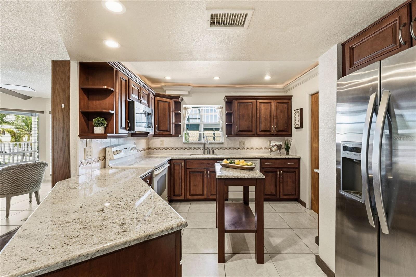 12505 SUNSHINE LN, TREASURE ISLAND, FL, 33706