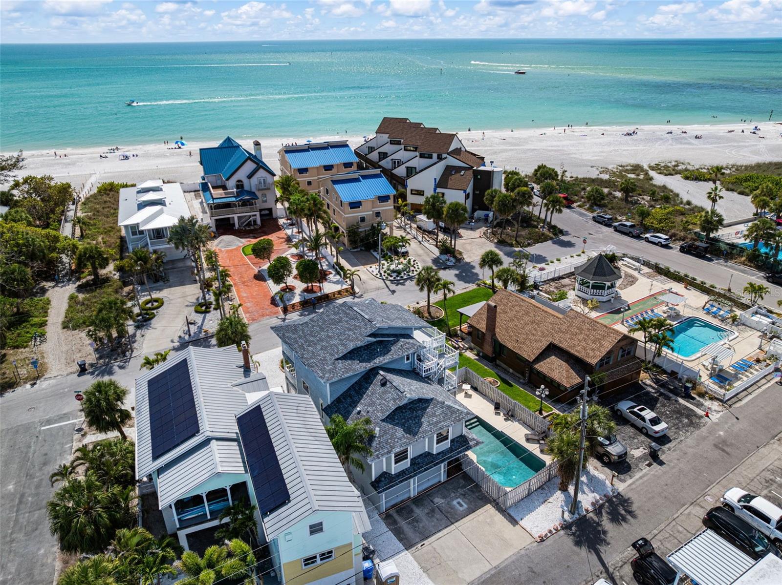 12505 SUNSHINE LN, TREASURE ISLAND, FL, 33706