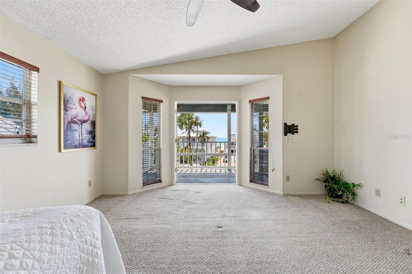12505 SUNSHINE LN, TREASURE ISLAND, FL, 33706