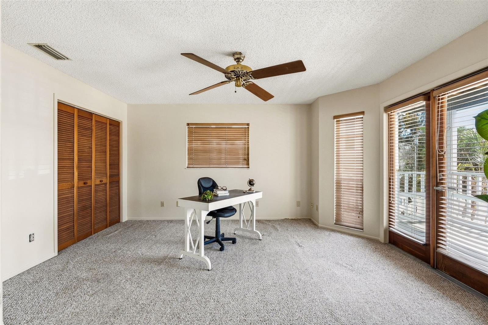 12505 SUNSHINE LN, TREASURE ISLAND, FL, 33706