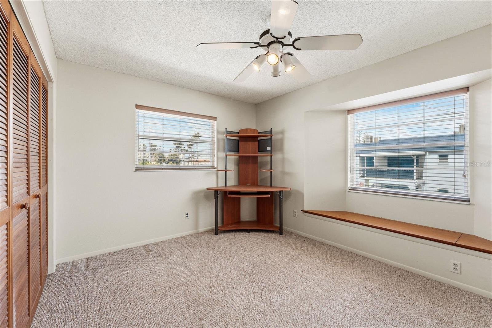 12505 SUNSHINE LN, TREASURE ISLAND, FL, 33706