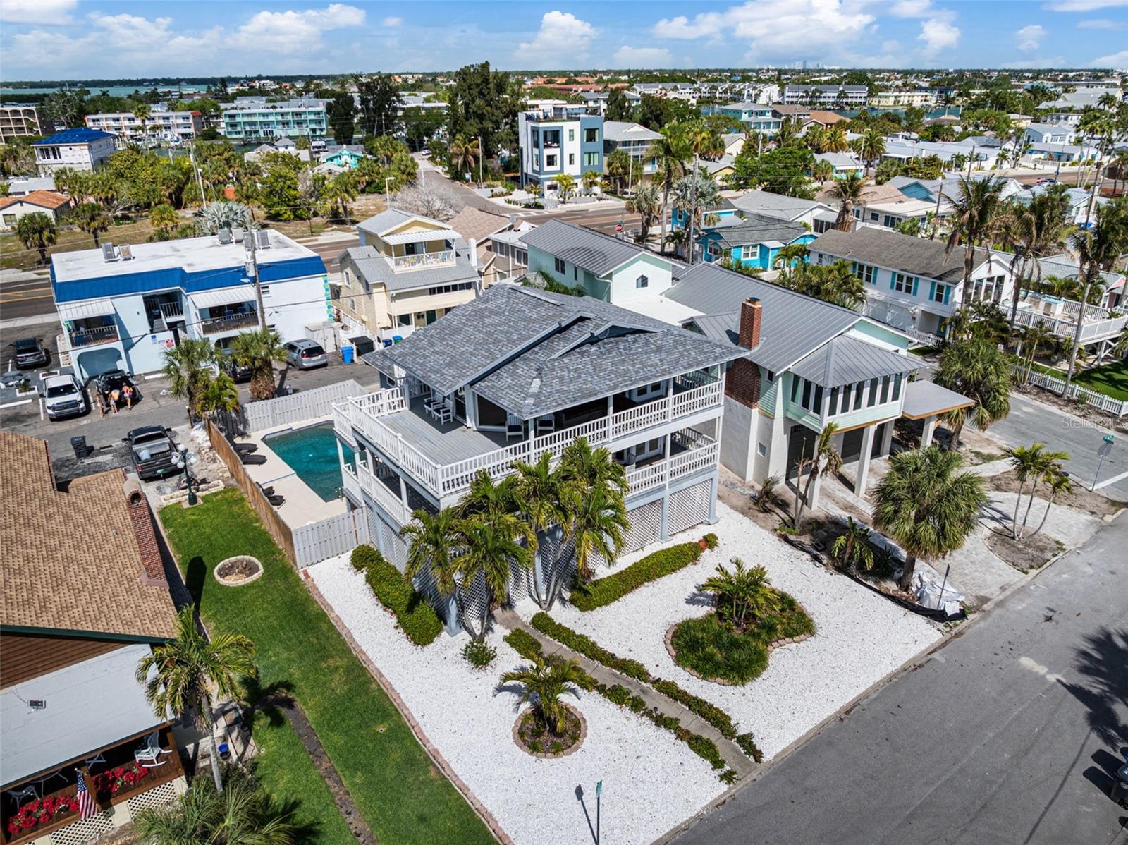 12505 SUNSHINE LN, TREASURE ISLAND, FL, 33706