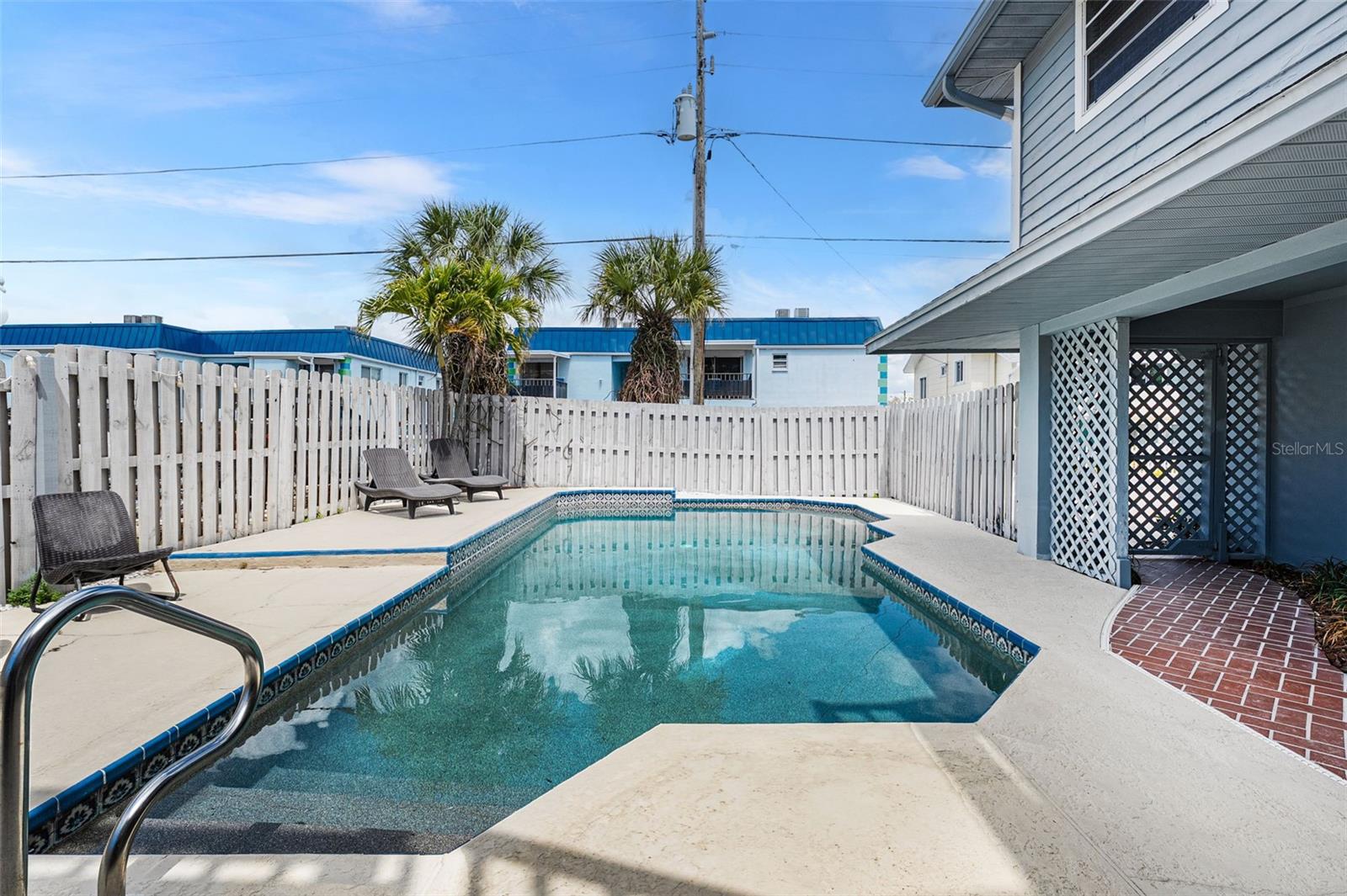 12505 SUNSHINE LN, TREASURE ISLAND, FL, 33706