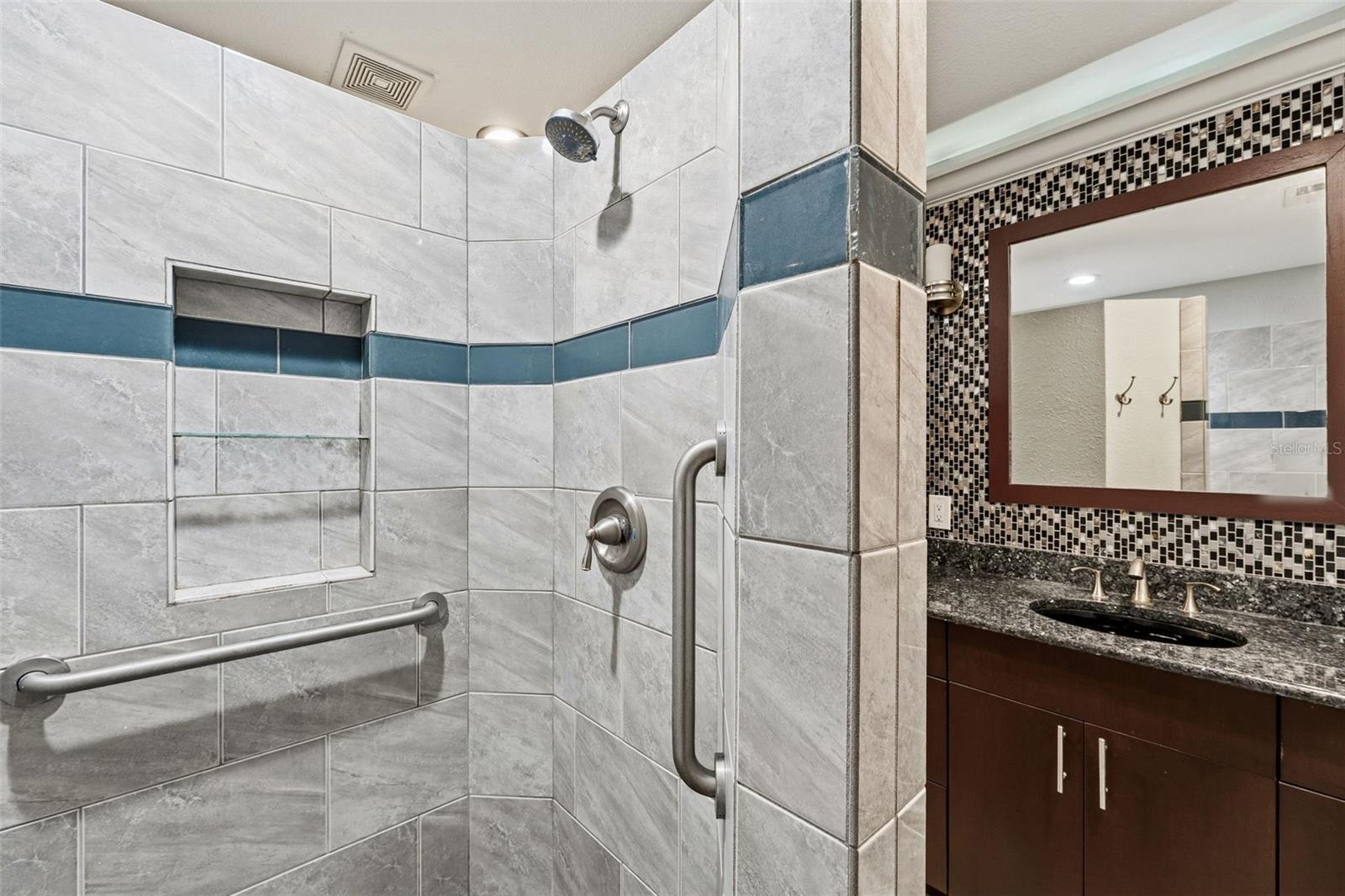 12505 SUNSHINE LN, TREASURE ISLAND, FL, 33706