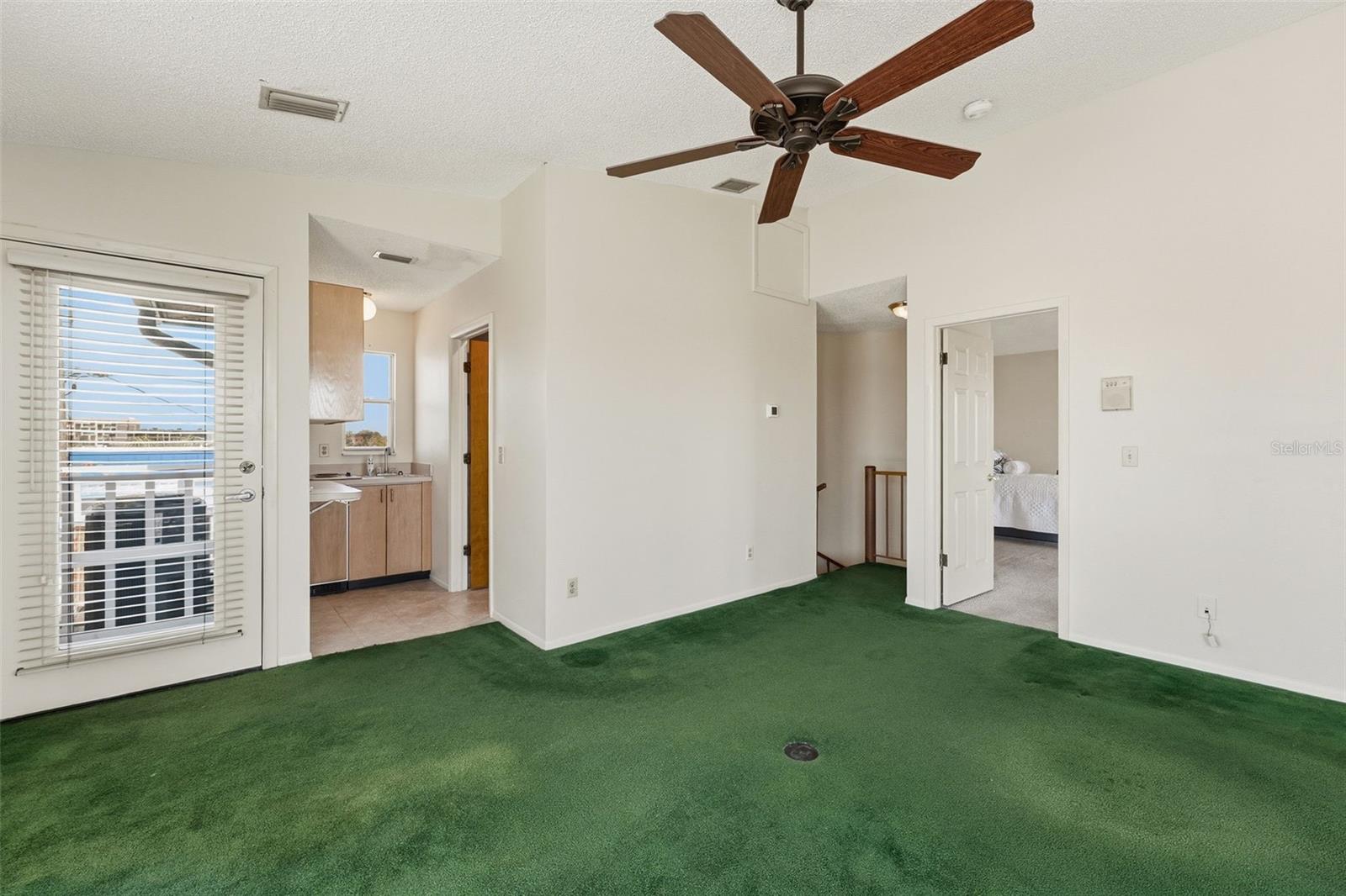 12505 SUNSHINE LN, TREASURE ISLAND, FL, 33706