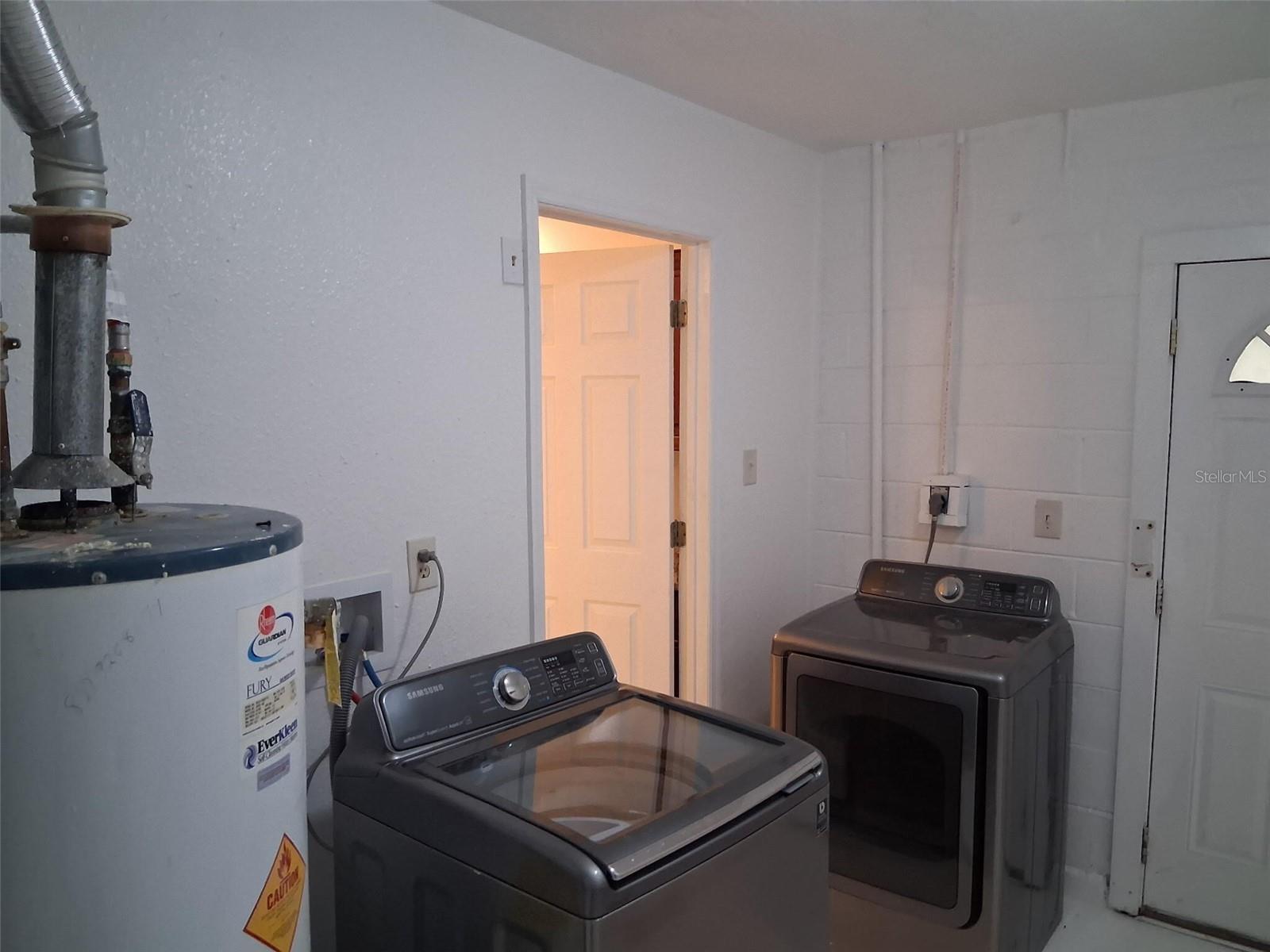 2843 13TH AVE N, ST PETERSBURG, FL, 33713