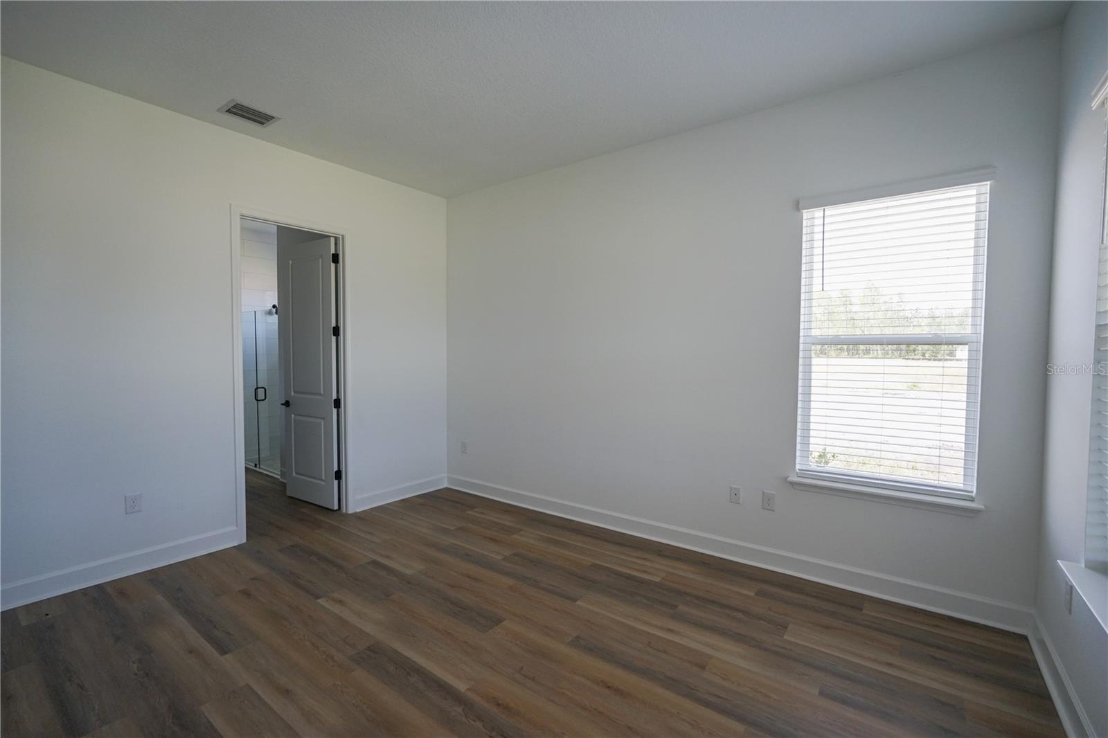 2 TREE HOUSE DR, PALM COAST, FL, 32137