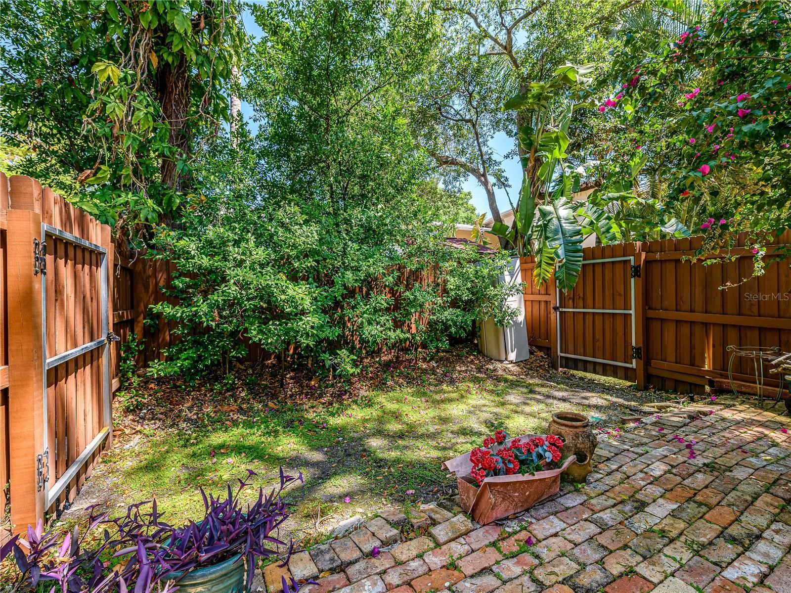 204 S LINCOLN AVE, TAMPA, FL, 33609