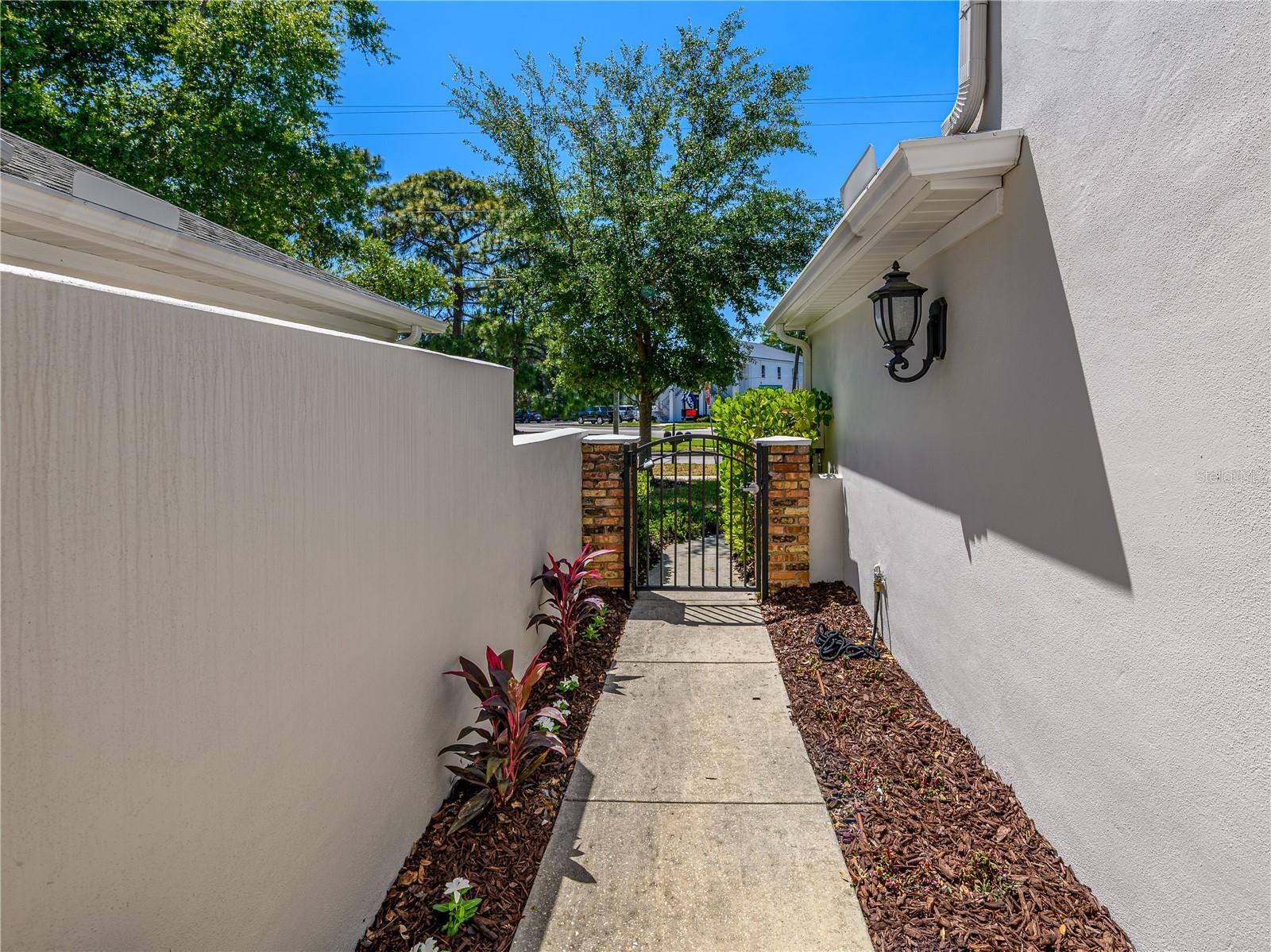 204 S LINCOLN AVE, TAMPA, FL, 33609