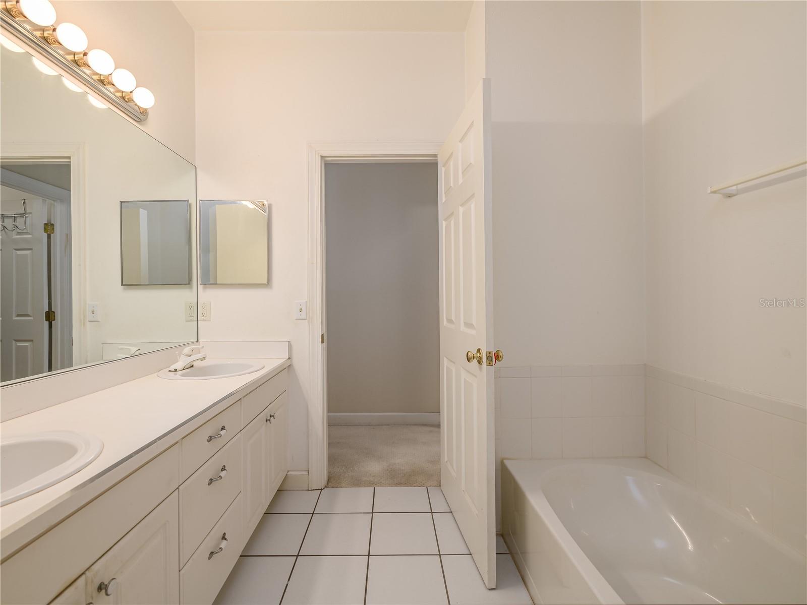 204 S LINCOLN AVE, TAMPA, FL, 33609