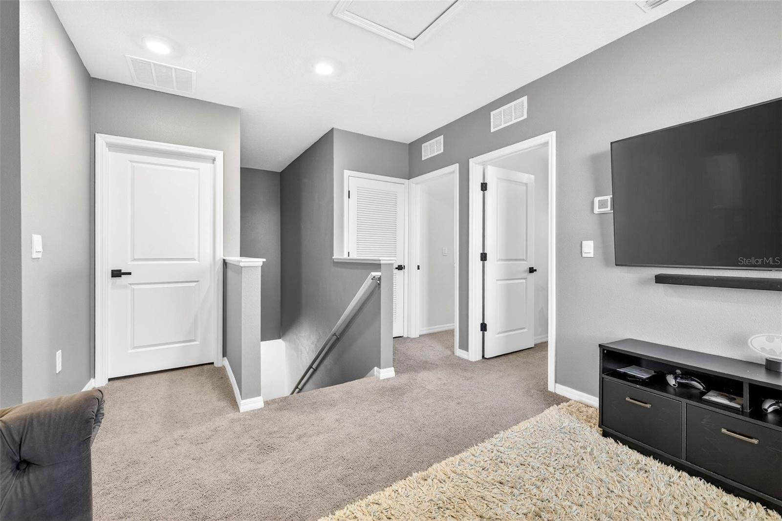 33608 BARBERRY LEAF WAY, WESLEY CHAPEL, FL, 33543