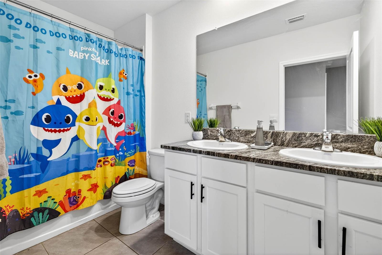 33608 BARBERRY LEAF WAY, WESLEY CHAPEL, FL, 33543