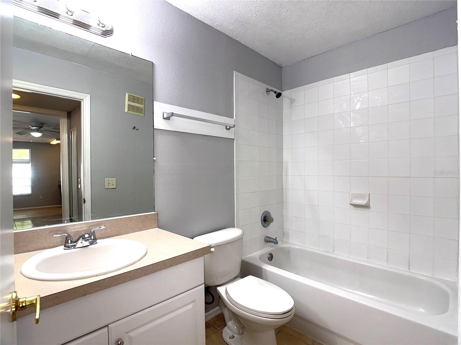 902 ORCHID DR, DAVENPORT, FL, 33897
