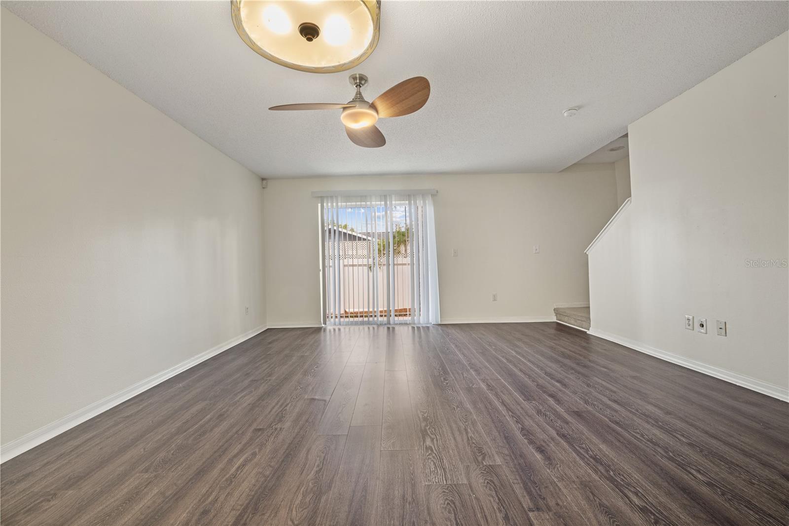 8505 EDGEWATER PLACE BLVD, TAMPA, FL, 33615
