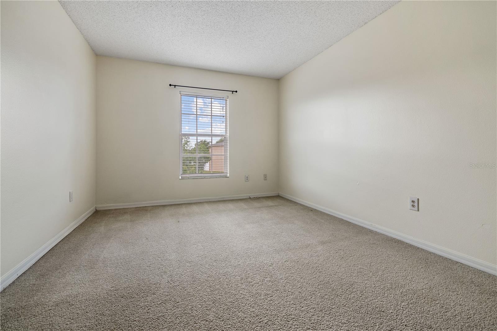 8505 EDGEWATER PLACE BLVD, TAMPA, FL, 33615